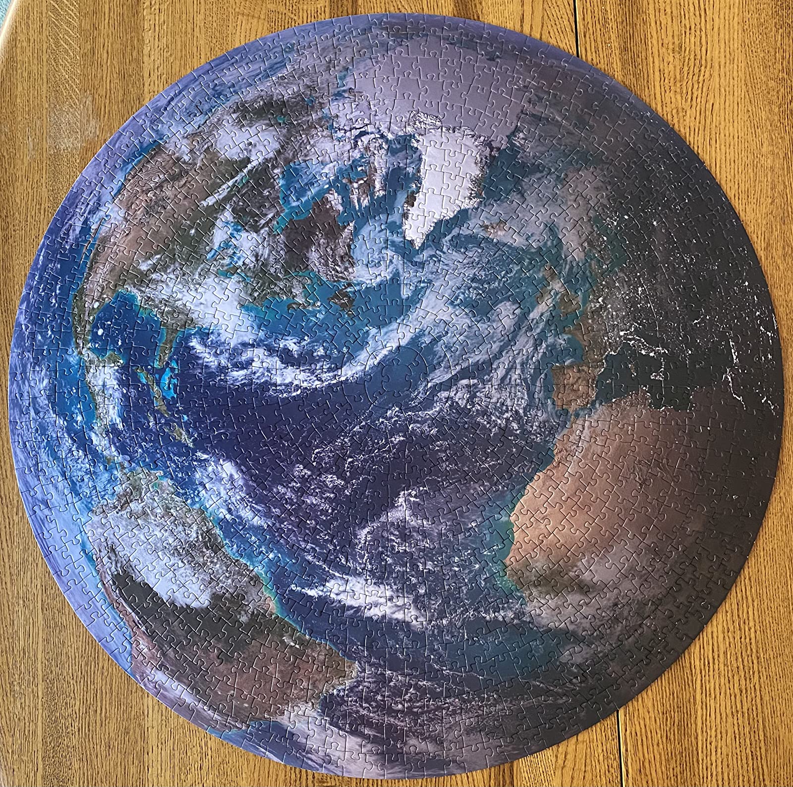 1000 Piece Round Earth Jigsaw Puzzle photo review