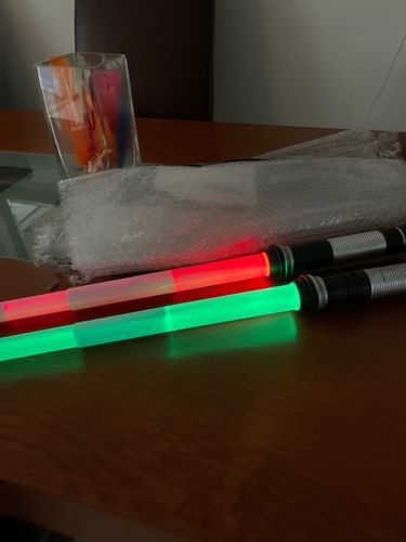 Retractable 7-Color LED Lightsaber for Kids and Adults photo review