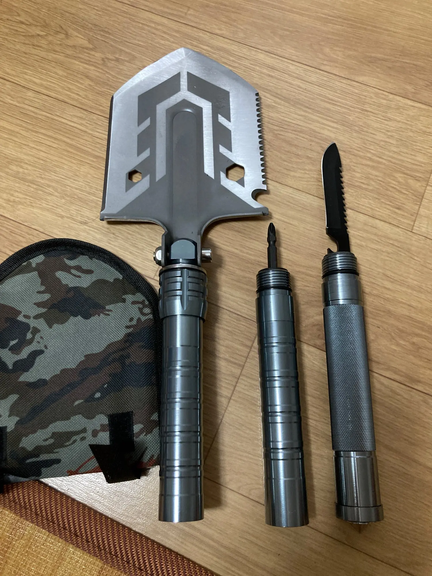 23 In 1 Portable Tactical Military Folding Shovel Multi Purpose Survival Tool photo review