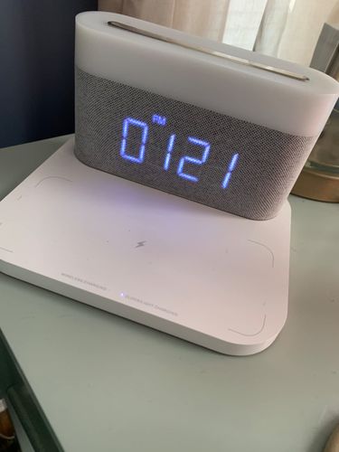 3 In 1 Wireless Charger Alarm Clock And Adjustable Night Light photo review