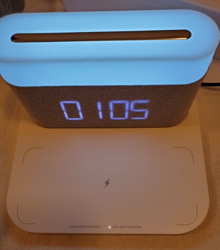 3 In 1 Wireless Charger Alarm Clock And Adjustable Night Light photo review