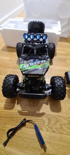 4X4 Rock Crawler Monster Truck photo review