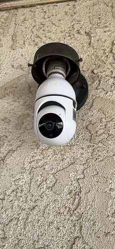 5G Wifi E27 Bulb Surveillance Camera Night Vision photo review