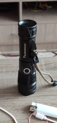 90000 Lumens Xhp50.2 Most Powerful Flashlight photo review