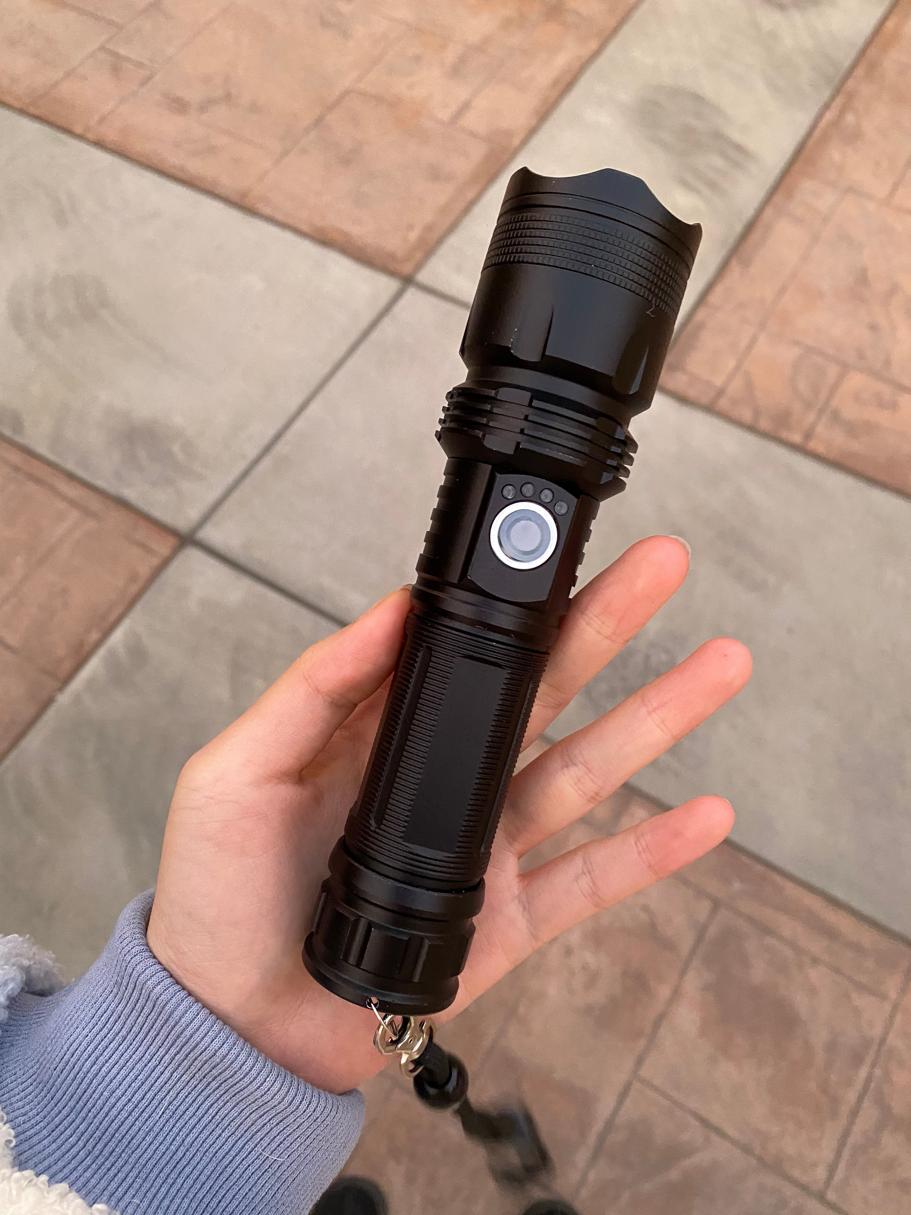 90000 Lumens Xhp50.2 Most Powerful Flashlight photo review