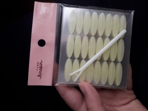 Anti Aging Eyelid Tape Contains 120 Pairs photo review