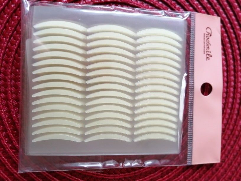 Anti Aging Eyelid Tape Contains 120 Pairs photo review