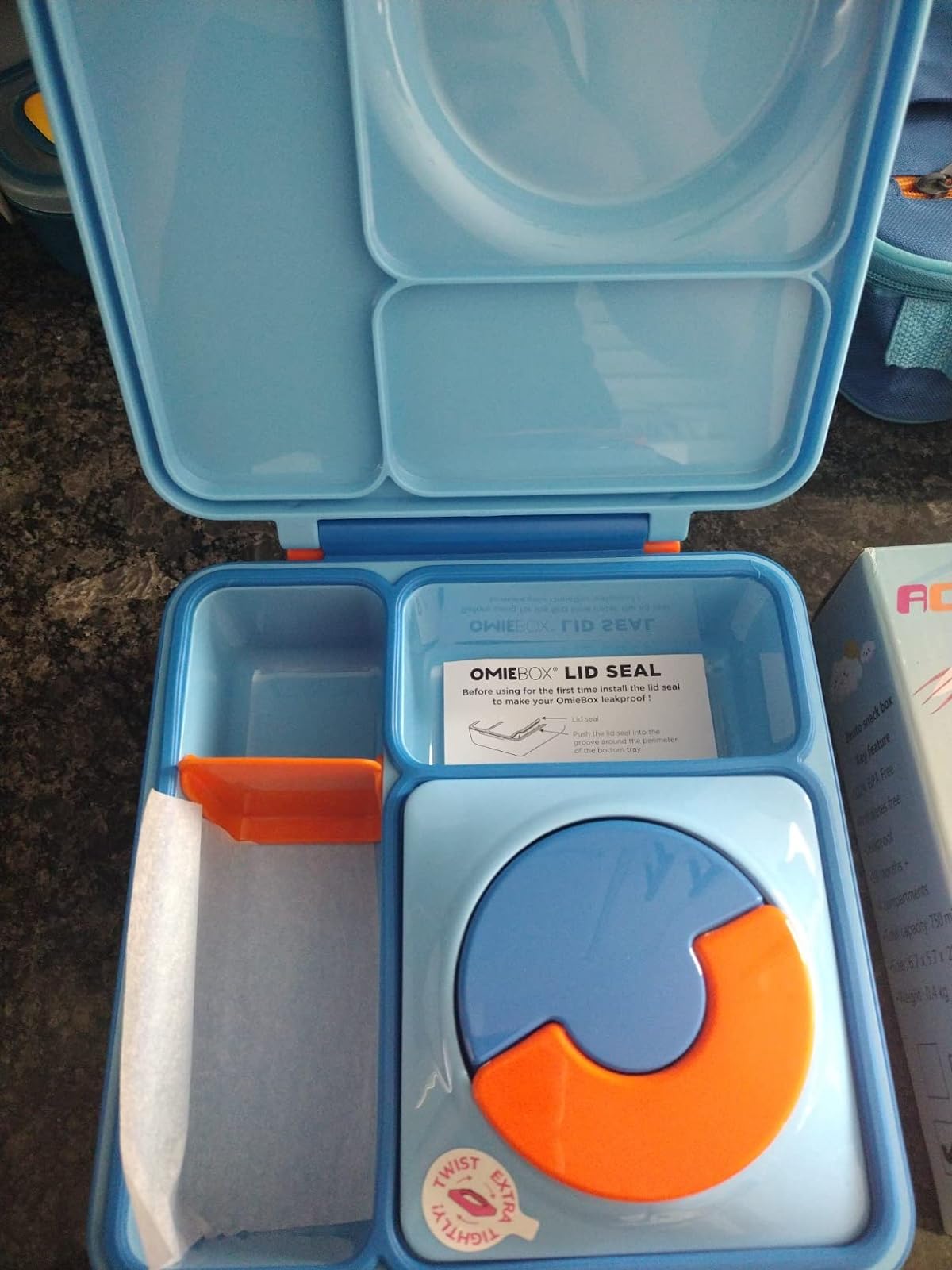 Bento-Box für Kinder, isolierte Bento-Lunchbox mit auslaufsicherem Thermosbehälter, 3 Fächer photo review