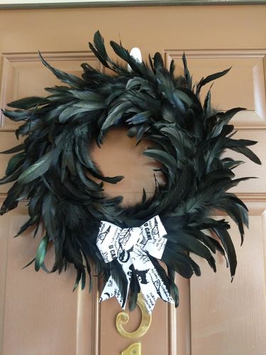 Black Halloween Feathers Wreath photo review