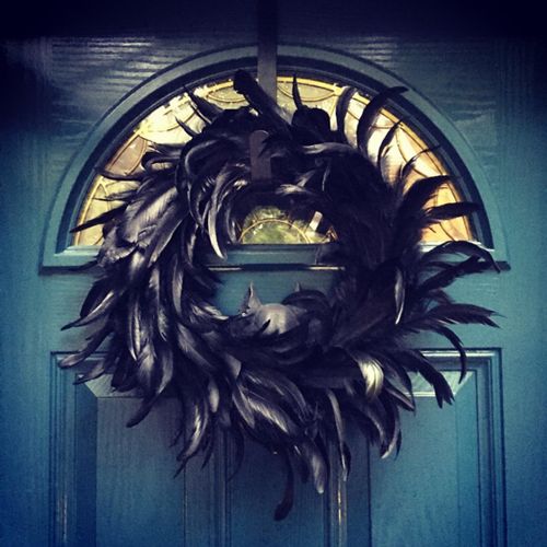 Black Halloween Feathers Wreath photo review