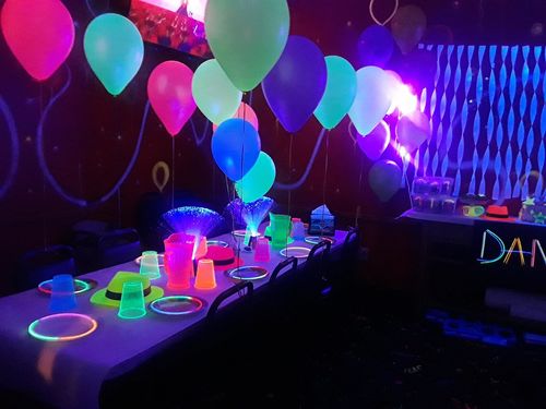 Blacklight Party Balloons That Glow In The Dark Under Blacklight photo review