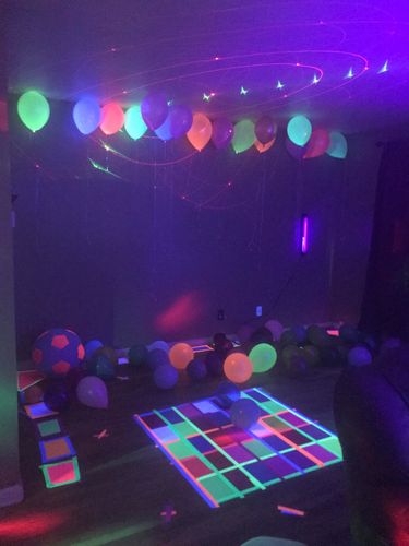 Blacklight Party Balloons That Glow In The Dark Under Blacklight photo review