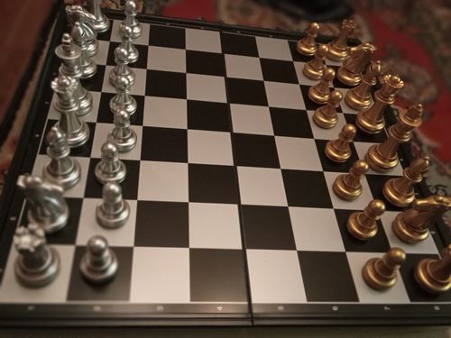 Chess Set With High Quality Chessboard Gold Silver photo review