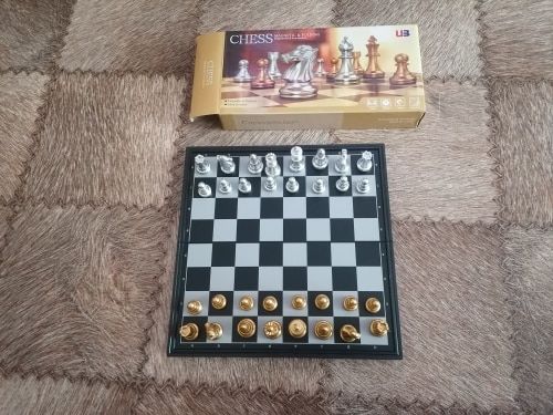 Chess Set With High Quality Chessboard Gold Silver photo review