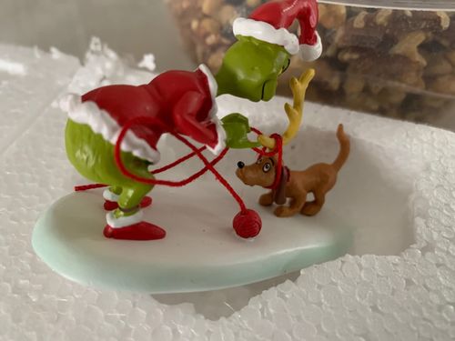 Christmas Grinch Eating Gnomes Outdoor Halloween Garden Decor photo review