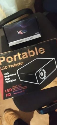 Crenova Mini Led Projector photo review