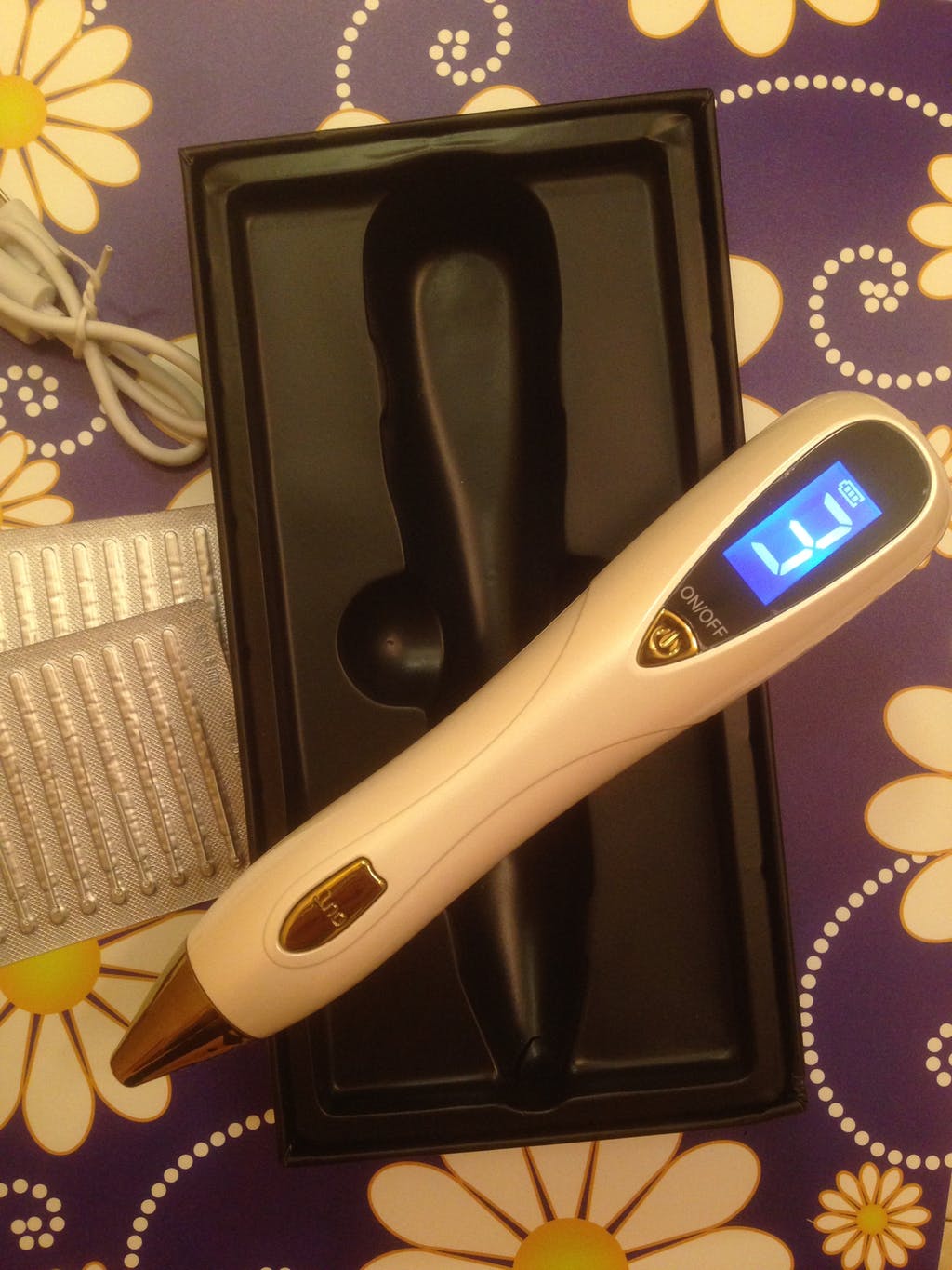 Deluxe Skin Tag And Mole Remover Pen photo review