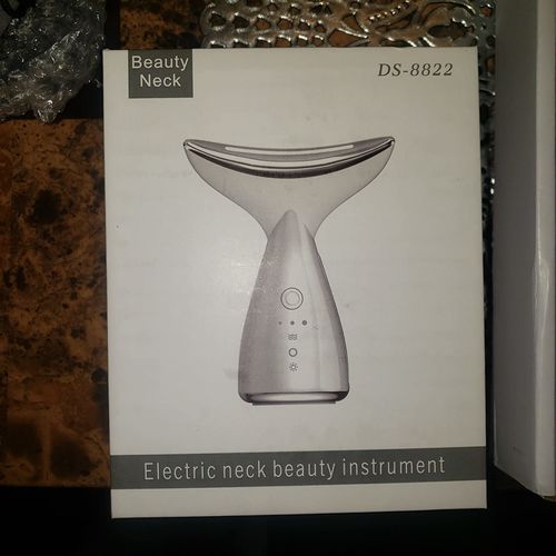 Double Chin Reducer Device -  Wrinkle Removal Device for Neck Face photo review