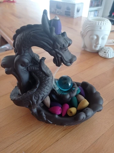 Dragon With The Gem Aromatherapy Waterfall Incense Burner For Gift, Home And Office With 20 Incense photo review