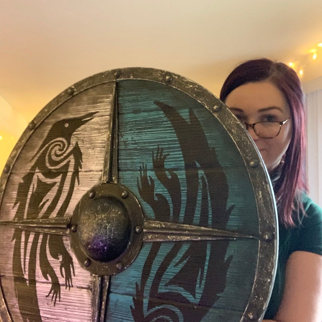 Eivor Valhalla Raven War Pattern Viking Shield photo review