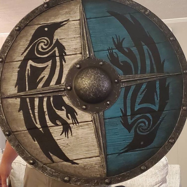 Eivor Valhalla Raven War Pattern Viking Shield photo review