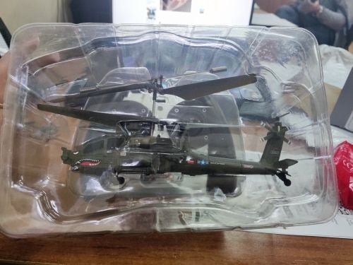 Fighter Anti Fall Remote Control Helicopter Drone Apache Aircraft Toy photo review