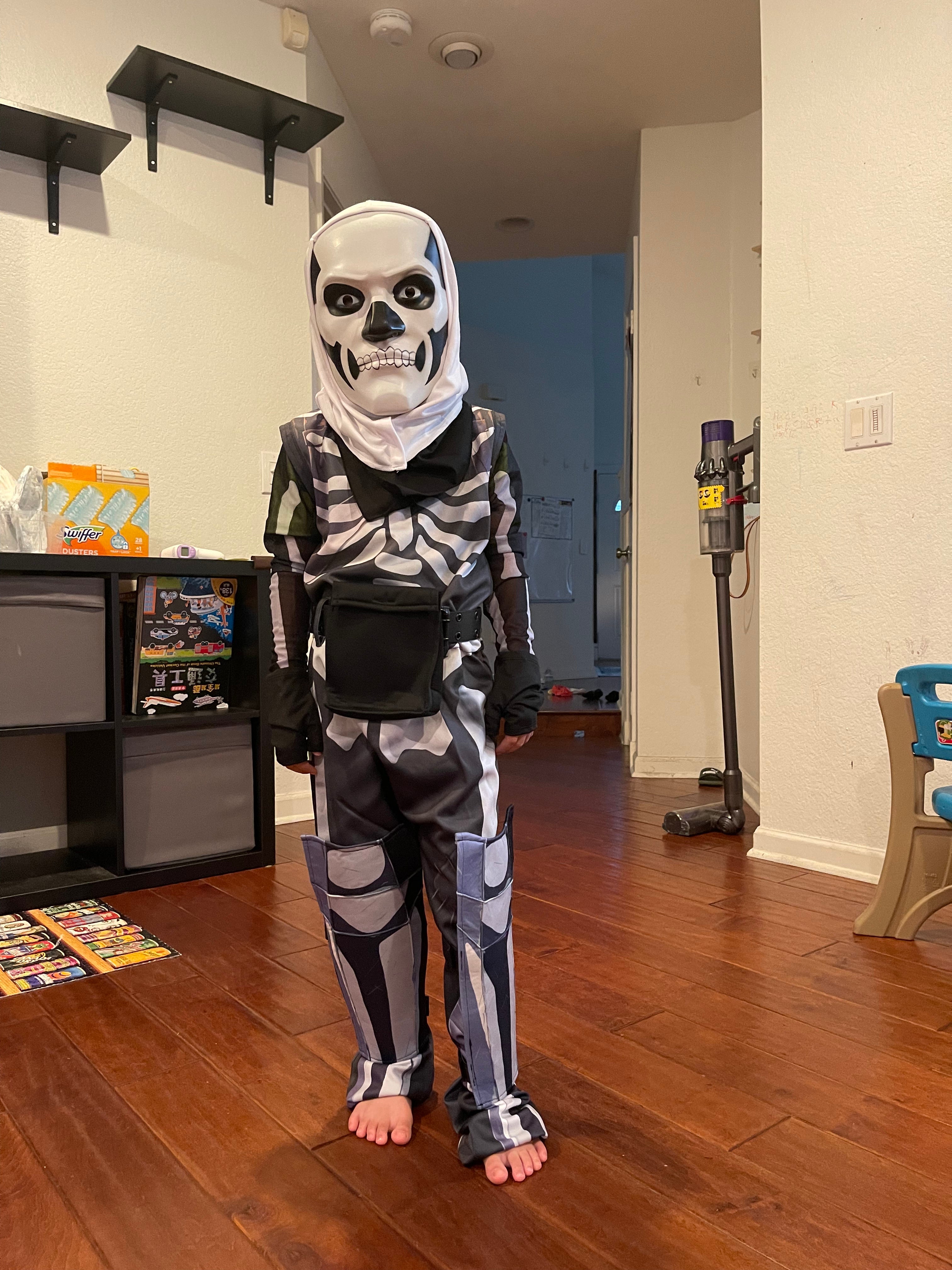 Fortnite Skull Trooper Costume photo review