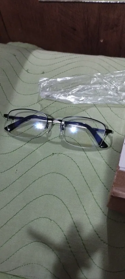 German Intelligent Progressive Glasses photo review