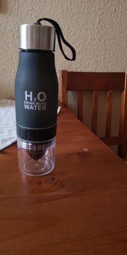 H2O Fruit Infusion Water Bottle photo review