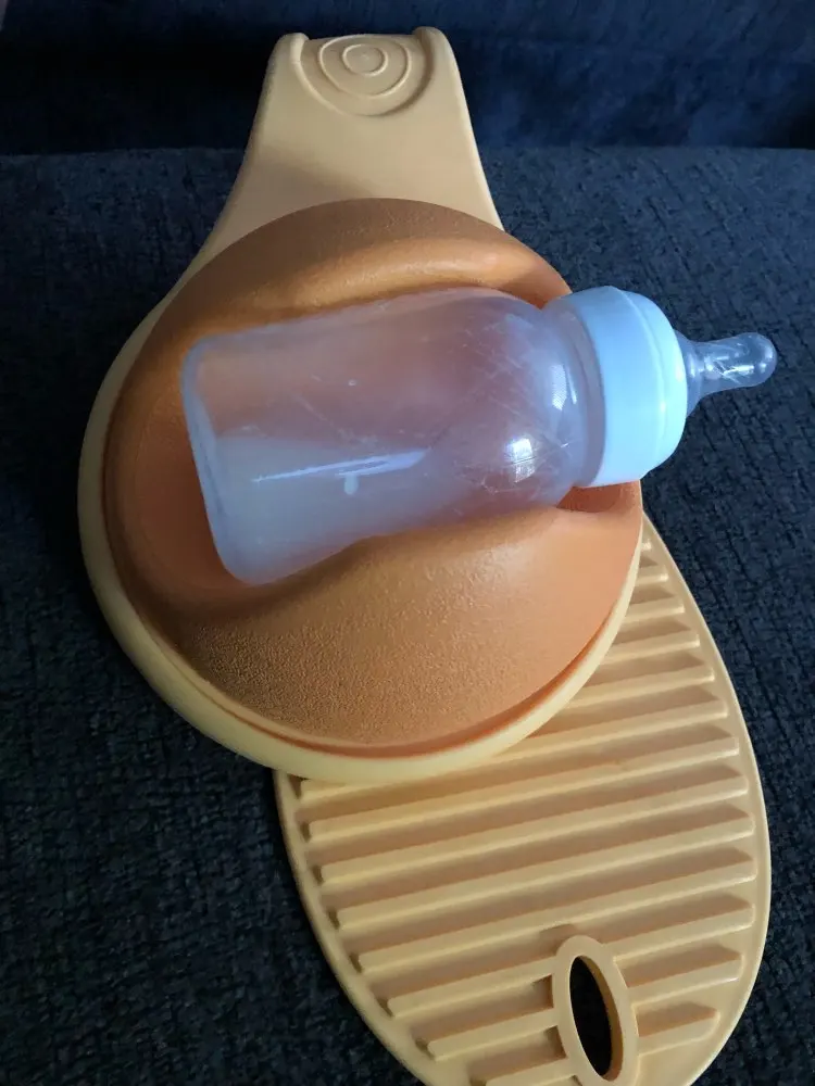 Hands Baby Bottle Holder photo review