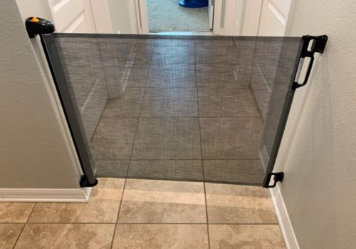 Indoor Retractable Dog Gate Mesh photo review