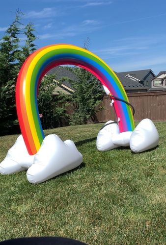 Sloosh - Inflatable Rainbow Arch Water Sprinkler photo review