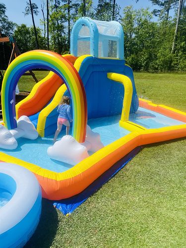 Sloosh - Inflatable Rainbow Arch Water Sprinkler photo review