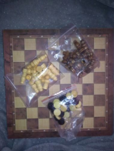 Large Magnetic Wooden Folding Chess Set photo review