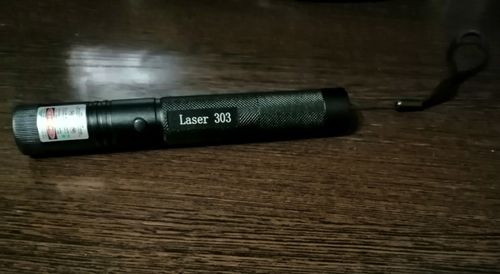 Laser 303 - The High Power Laser Pointer photo review