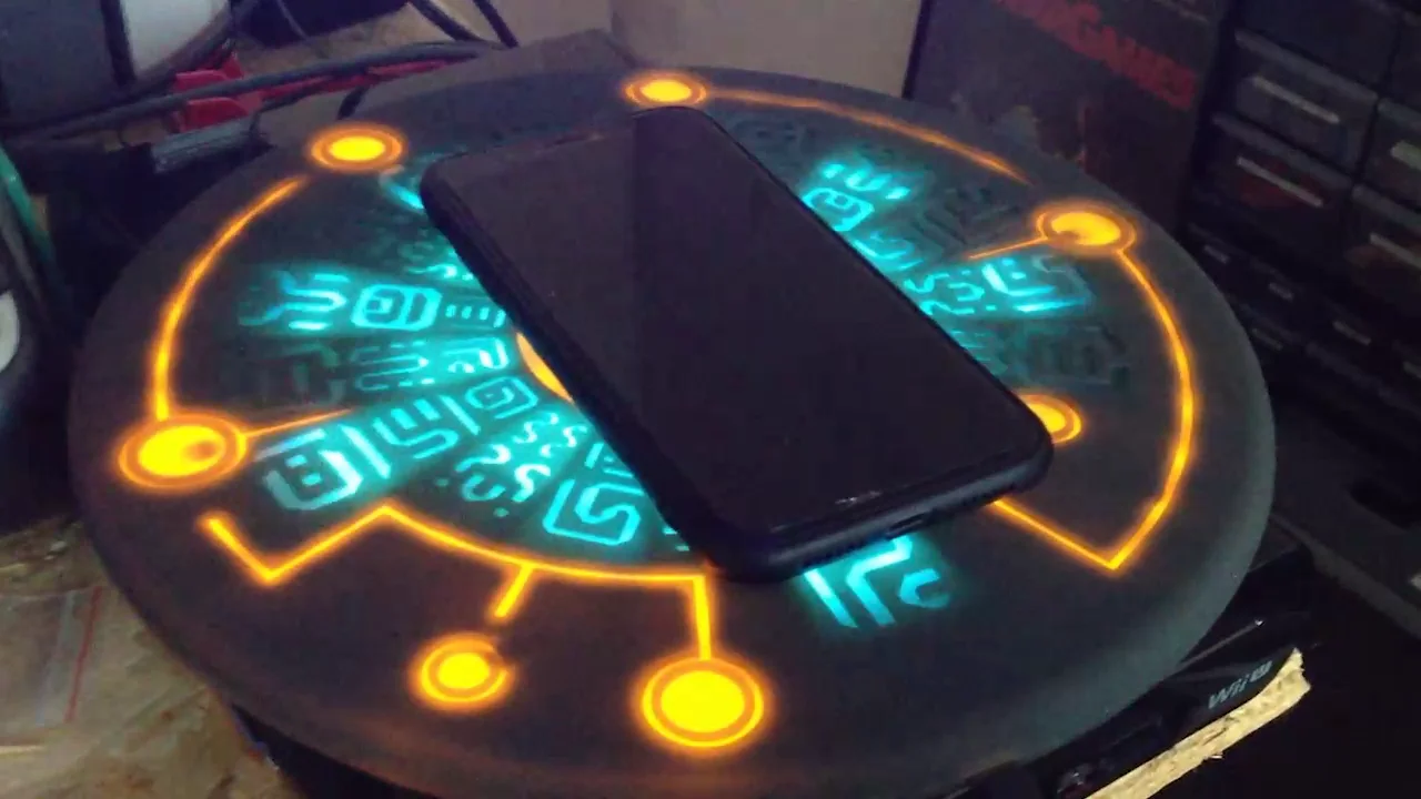 Legend Of Zelda Fast Wireless Charger photo review