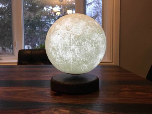 Levitating 3D Moon Lamp photo review