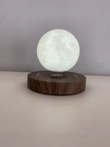 Levitating 3D Moon Lamp photo review