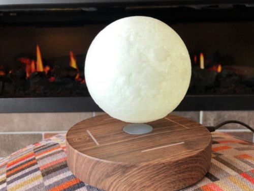 Levitating 3D Moon Lamp photo review