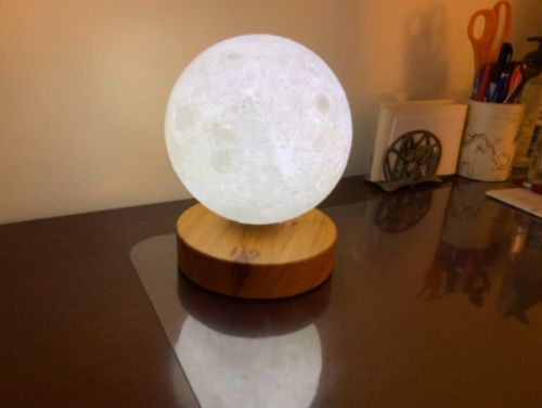 Levitating 3D Moon Lamp photo review