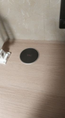 Minimalist Invisible Wireless Charger photo review