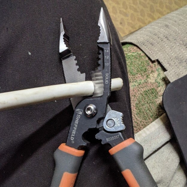 Multifunctional Electrician Pliers (6-In-1) photo review