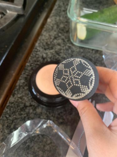 Mushroom Head Air Cushion Cc Cream photo review