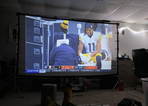 Outdoor Projector Screen (Up To 150 Inches) photo review