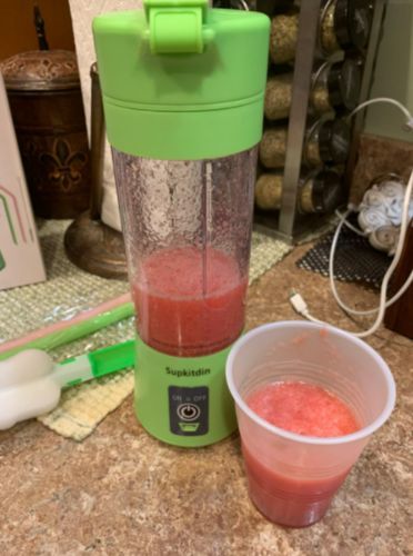 Portable Juice & Smoothie Blender photo review