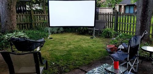 Portable Outdoor Movie Projector Screen - 150" photo review