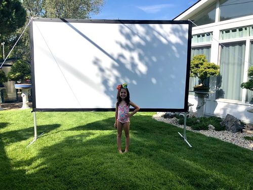 Portable Outdoor Movie Projector Screen - 150" photo review