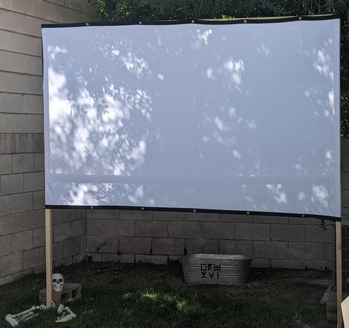 Portable Outdoor Movie Projector Screen - 150" photo review