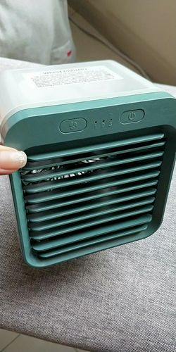 Rechargeable Mini Portable Air Conditioner photo review