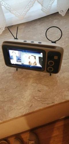 Retro Tv Phone Holder & Bluetooth Speaker photo review